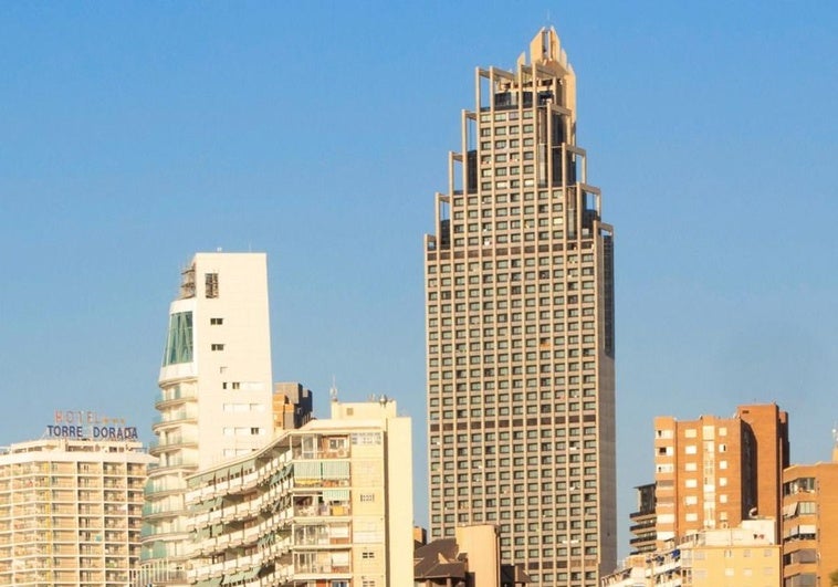 El hotel más alto de Europa está cerca de la Región de Murcia: sube al mirador sin estar alojado